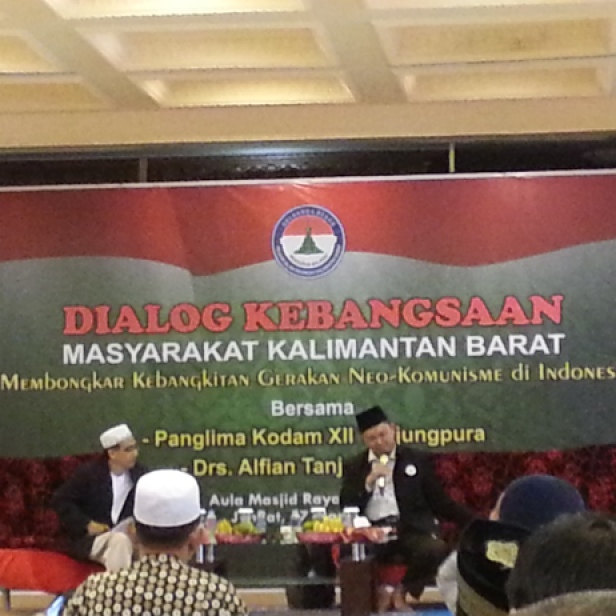 Dialog Kebangsaan bersama Alfian Tanjung